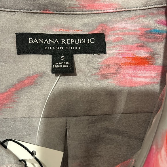 Banana Republic Women’s Dillon Shirt - Picture 2 of 4